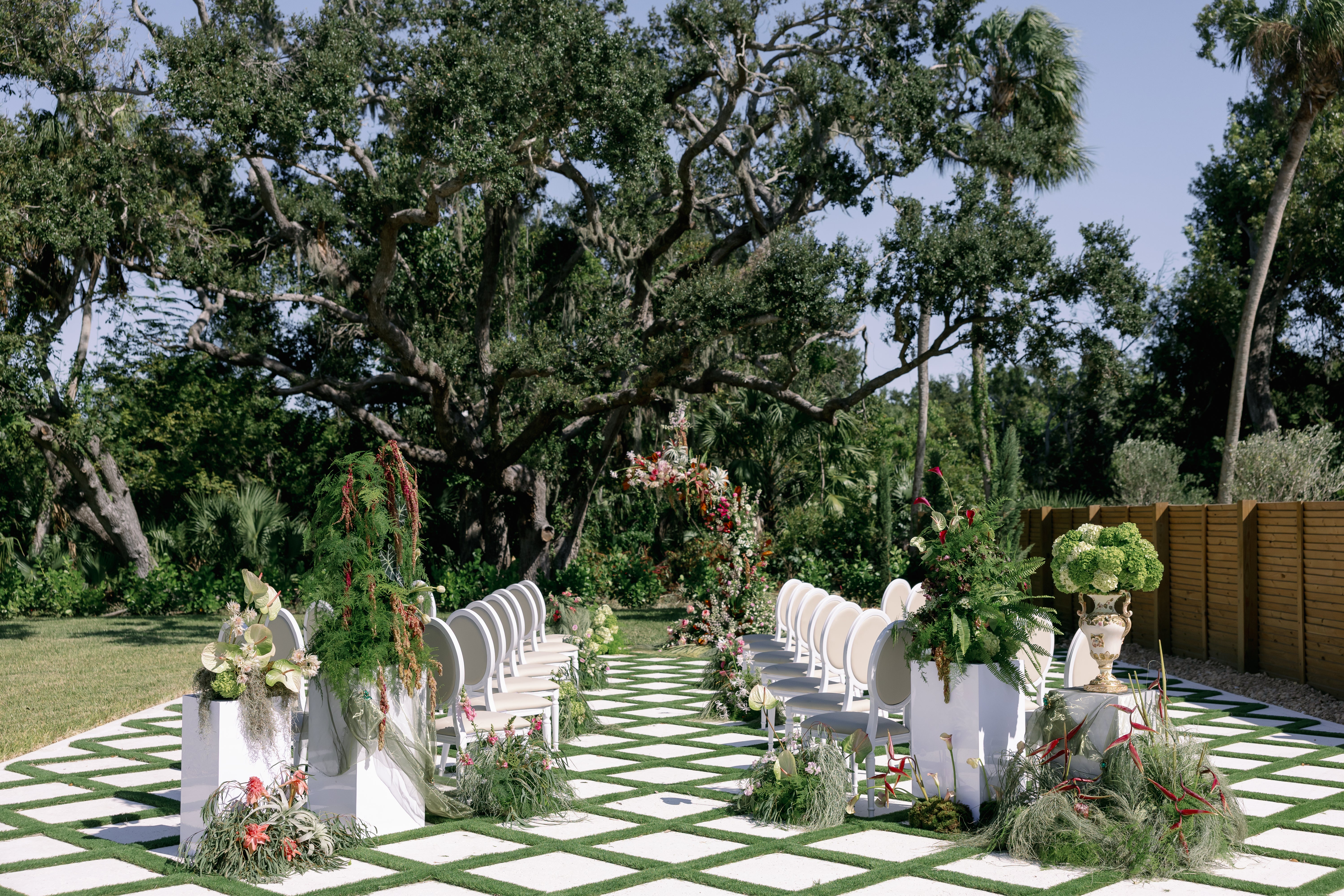 Whimsical Half-Circle Arch Stand - Custom Wedding Ceremony Backdrop
