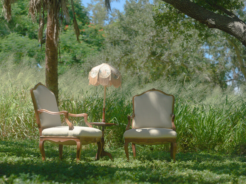 Victorian Romance Chair Set