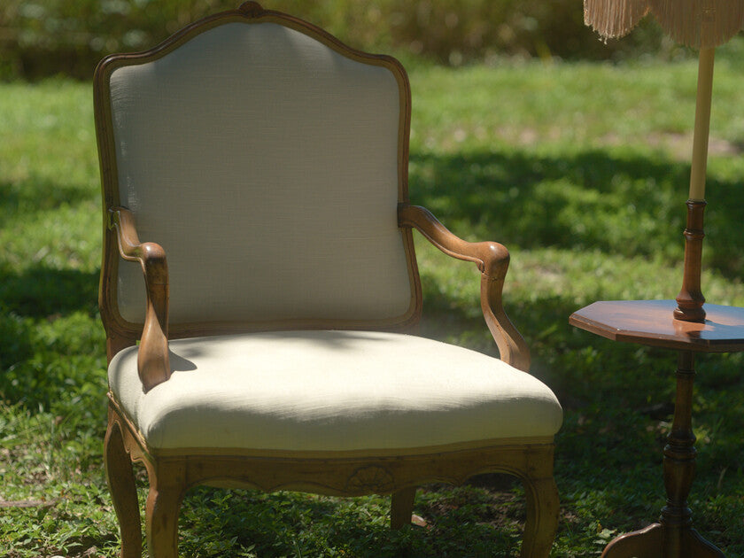 Victorian Romance Chair Set